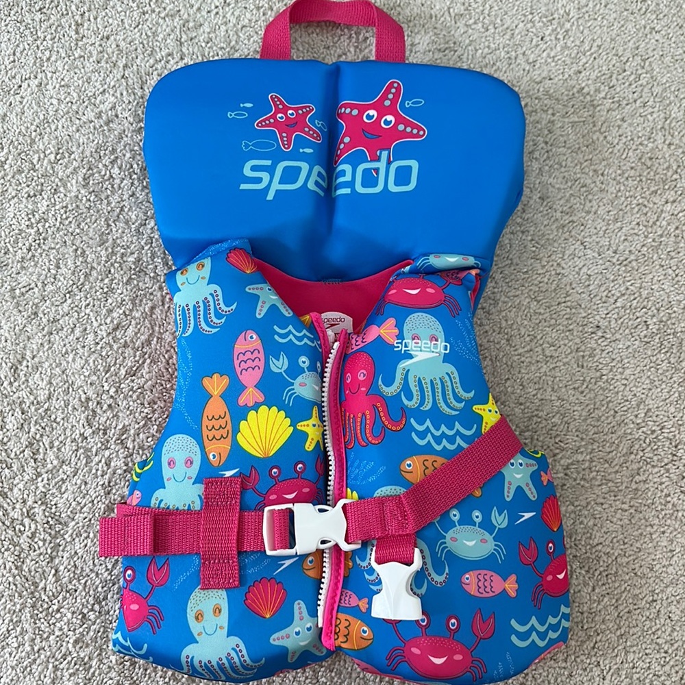 Infant life jacket NWOT